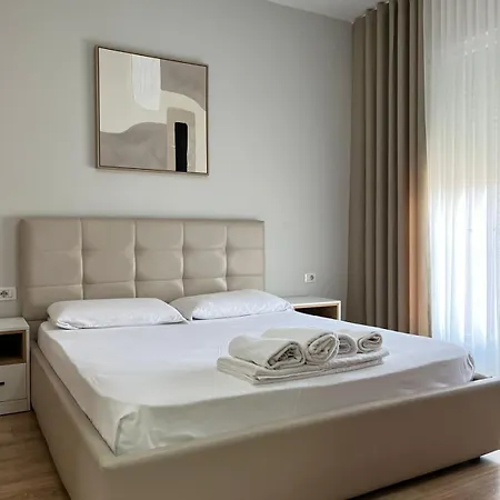 Apartment Liqeni New Tirana