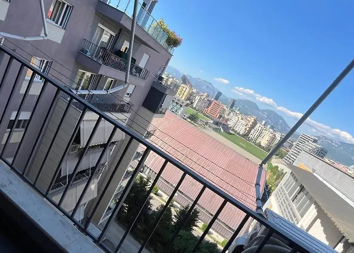 Liqeni New Appartement Tirana
