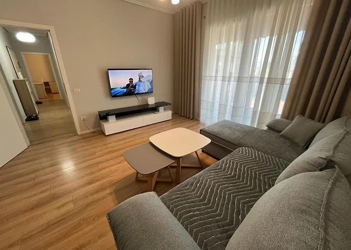 Liqeni New Apartman Tirana