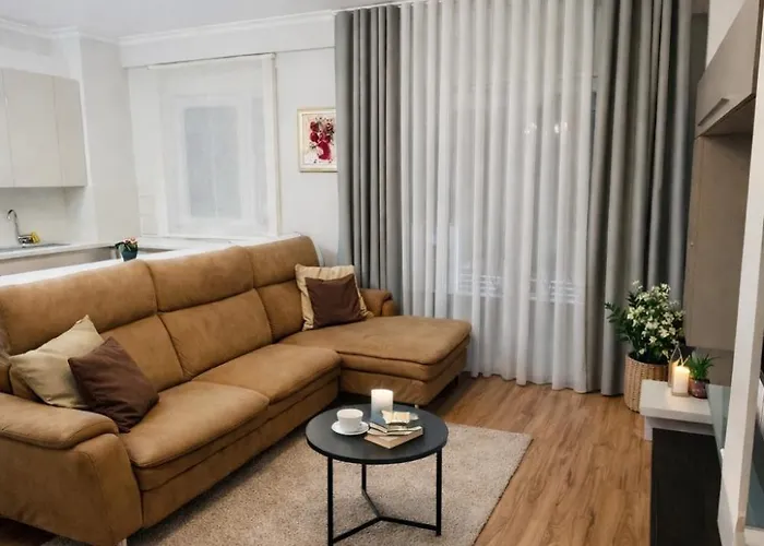 Appartamento Liqeni New Tirana